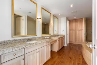 Photo #2: 5769995 Listing