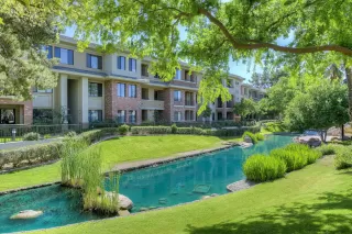 Photo #1: 5826972 Listing