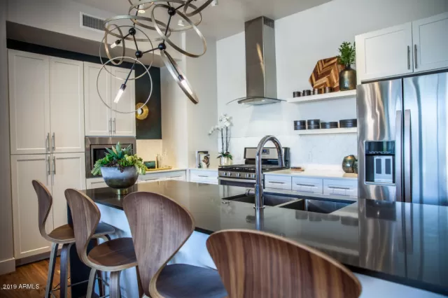 MLS: 5827895 Condo For Sale