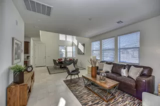 Photo #4: 5830493 Listing