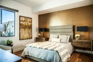 Photo #6: 5830722 Listing