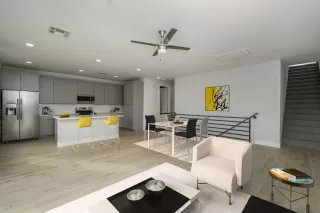 Photo #2: 5883921 Listing