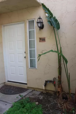 Photo #4: 5885131 Listing