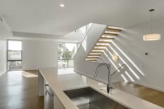 Photo #3: 5906352 Listing