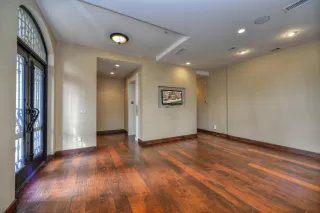 Photo #2: 5915672 Listing