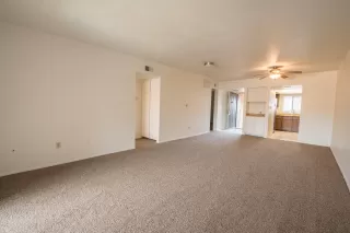 Photo #4: 5926007 Listing