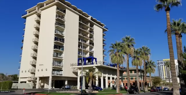 MLS: 5934750 Condo For Sale