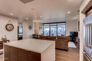 Photo #3: 5935510 Listing