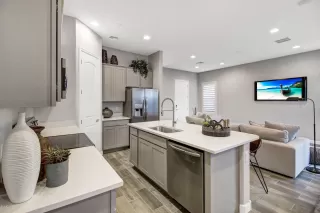 Photo #5: 5936263 Listing 