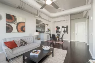 Photo #2: 5940446 Listing 