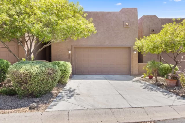 MLS: 5943666 Condo For Sale