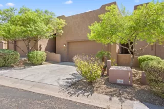 Photo #6: 5943666 Listing