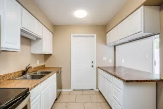Photo #4: 5944742 Listing 