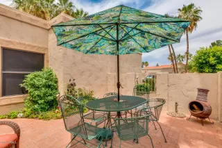 Photo #6: 5947379 Listing