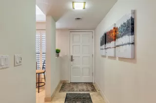 Photo #5: 5950969 Listing