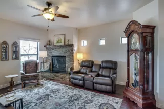 Photo #2: 5951070 Listing 