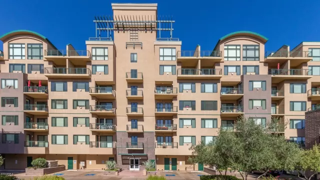 MLS: 5951569 Condo For Sale