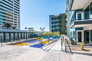 Photo #6: 5959429 Listing