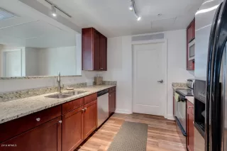 Photo #2: 5962304 Listing