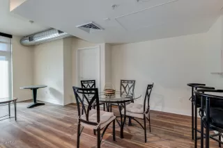 Photo #6: 5962304 Listing