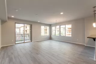 Photo #2: 5963129 Listing