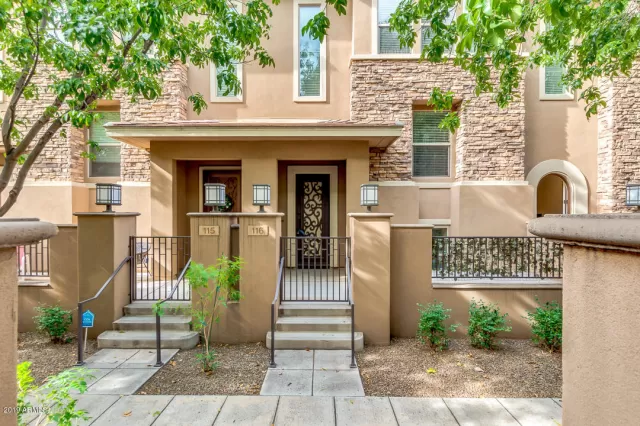 MLS: 5963305 Condo For Sale