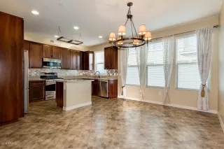 Photo #6: 5963305 Listing 