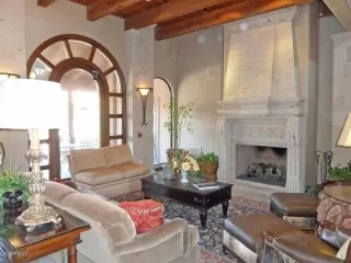 Photo #6: 5965178 Listing