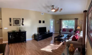 Photo #4: 5968305 Listing