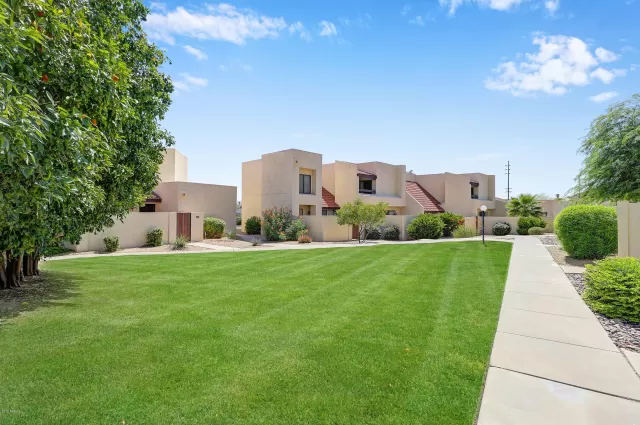 MLS: 5968833 Condo For Sale