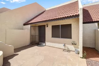 Photo #2: 5968833 Listing