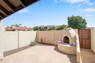 Photo #4: 5968833 Listing