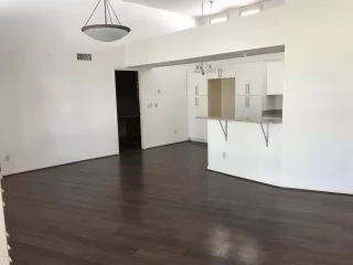 Photo #6: 5970823 Listing