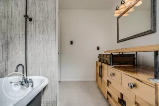 Photo #1: 5971663 Listing