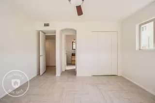 Photo #4: 5971663 Listing