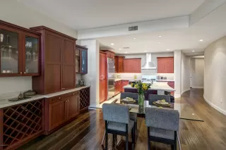 Photo #6: 5971925 Listing