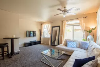 Photo #3: 5972560 Listing