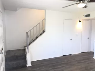 Photo #3: 5973519 Listing