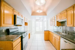 Photo #6: 5973924 Listing