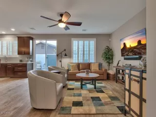 Photo #5: 5974565 Listing