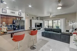 Photo #4: 5975003 Listing 