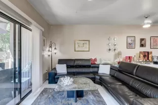 Photo #6: 5975003 Listing 