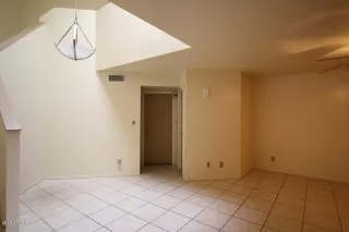 Photo #2: 5975462 Listing