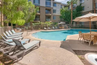 Photo #2: 5976361 Listing 
