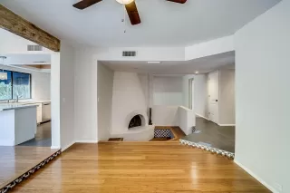 Photo #2: 5976489 Listing 
