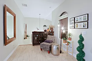 Photo #6: 5977292 Listing