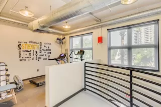 Photo #5: 5977721 Listing 