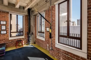 Photo #6: 5977824 Listing