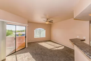 Photo #2: 5978364 Listing