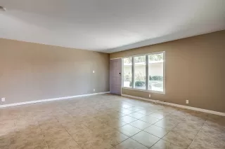 Photo #3: 5978561 Listing